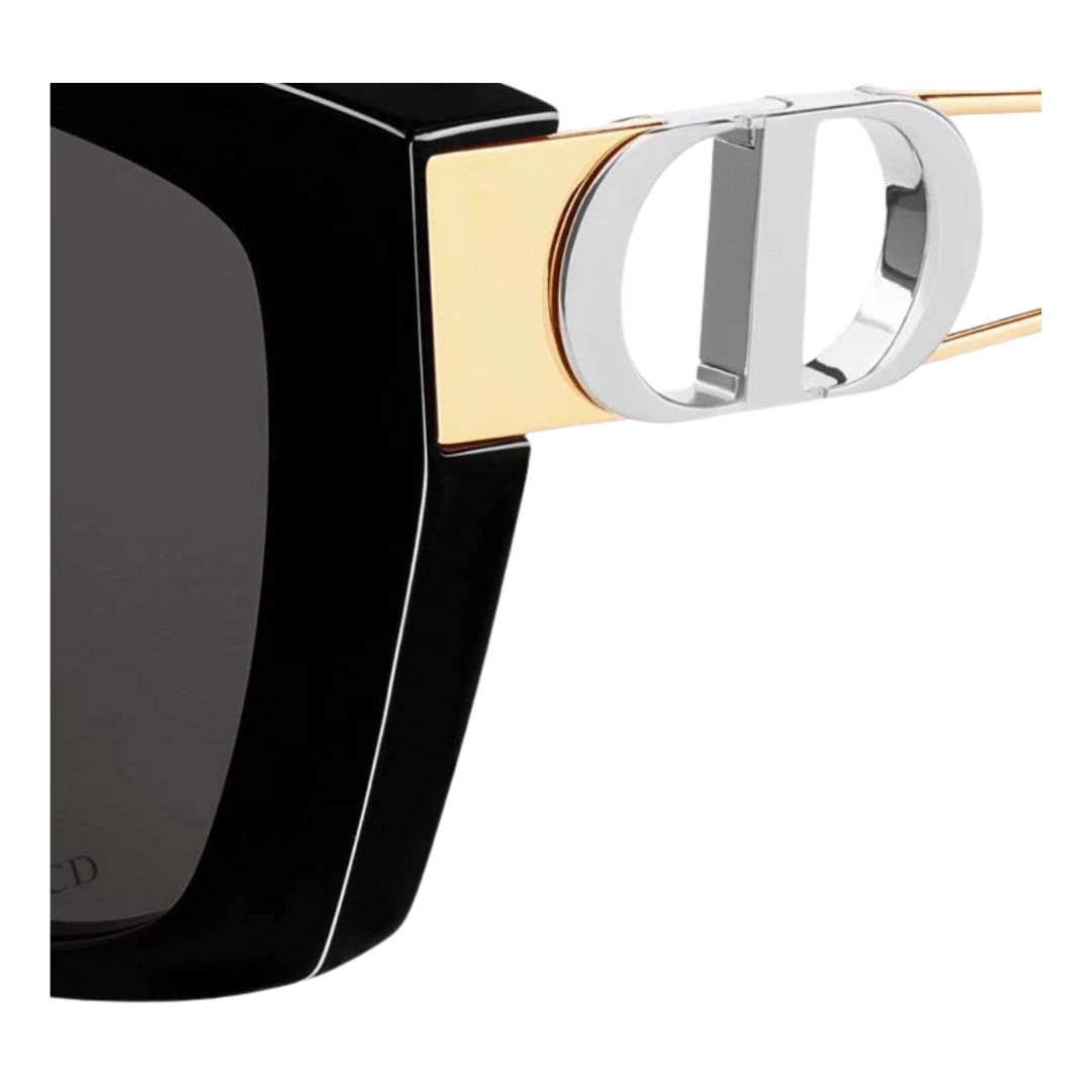 Dior	30 Montaigne s131 12A0