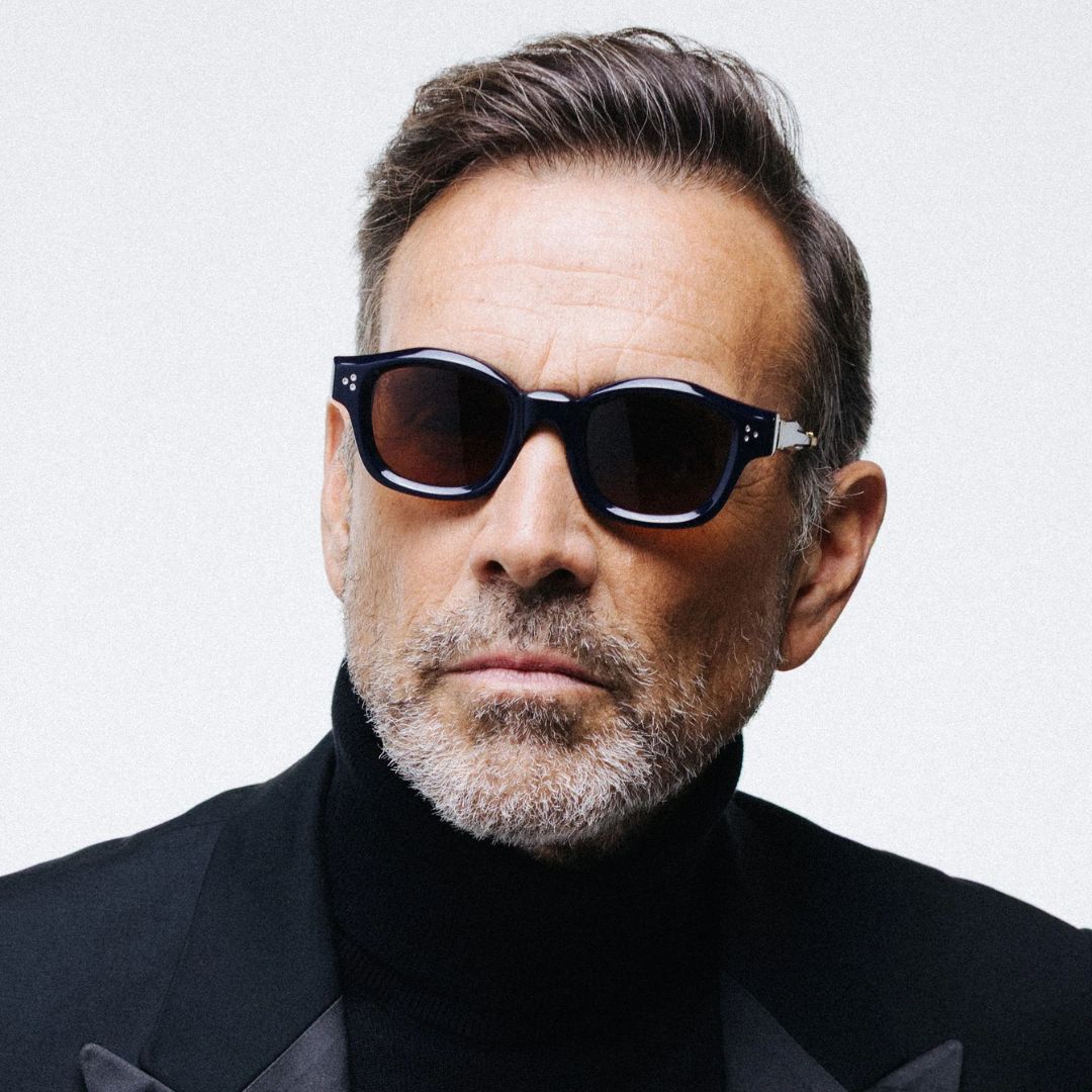 T HENRI	V2 asteroid (black) 122/199